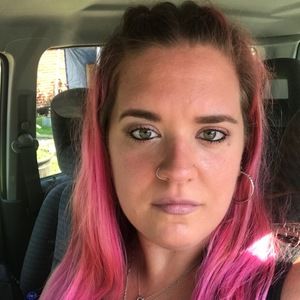 Meet your Posher, Courtney